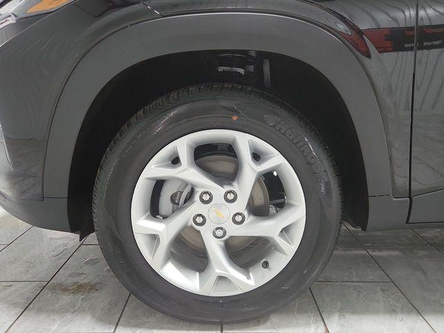 Photo of 2025 Mosaic Black Metallic Chevrolet Trax