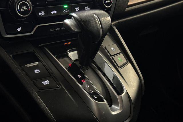 Photo of 2020 Platinum White Pearl Honda CR-V