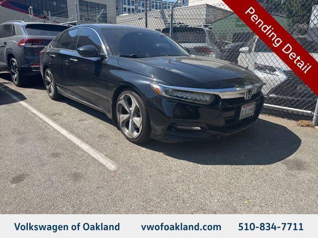 Photo of 2018 Crystal Black Pearl Honda Accord