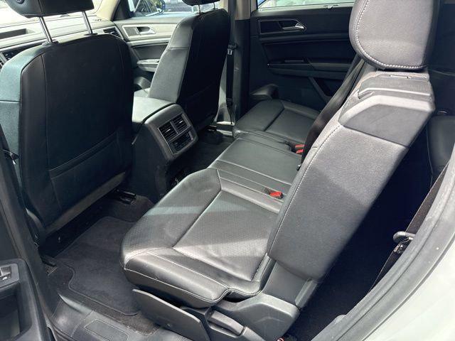 Photo of 2018 Pure White Volkswagen Atlas