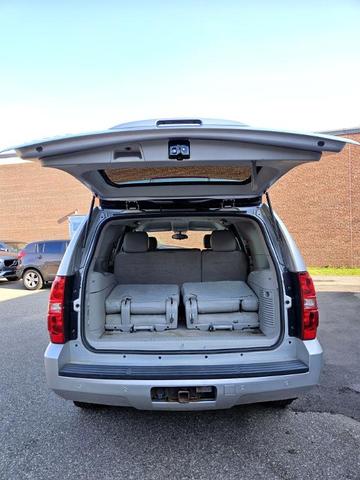 Photo of 2011 Silver Chevrolet Tahoe