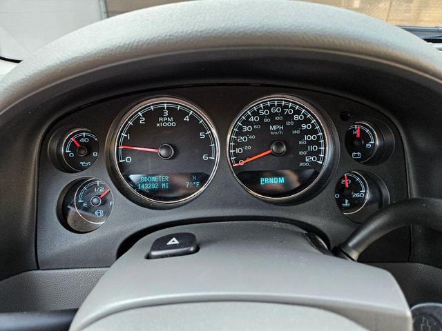Photo of 2011 Silver Chevrolet Tahoe