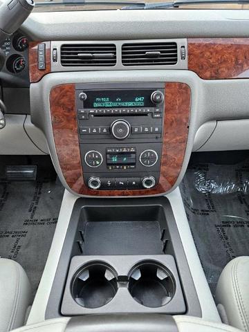 Photo of 2011 Silver Chevrolet Tahoe