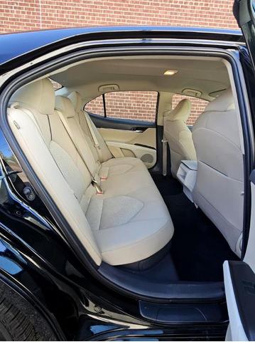 Photo of 2021 Black Toyota Camry Hybrid