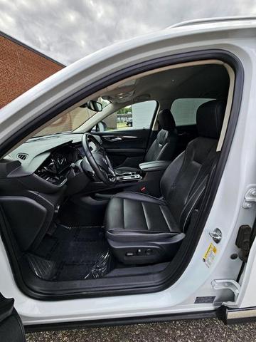 Photo of 2021 White Buick Envision