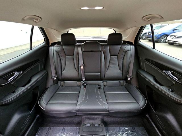 Photo of 2021 White Buick Envision