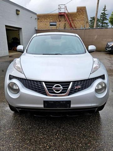 Photo of 2013 Brilliant Silver Nissan Juke