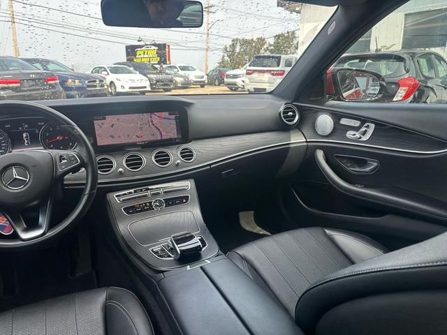 Photo of 2018 designo Cardinal Red Metallic Mercedes-Benz E-Class