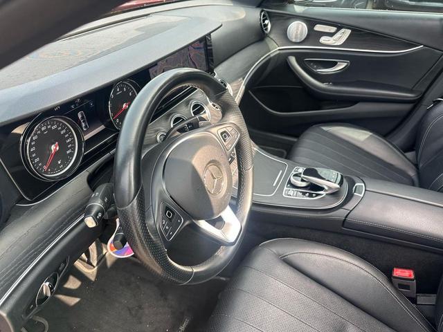 Photo of 2018 designo Cardinal Red Metallic Mercedes-Benz E-Class