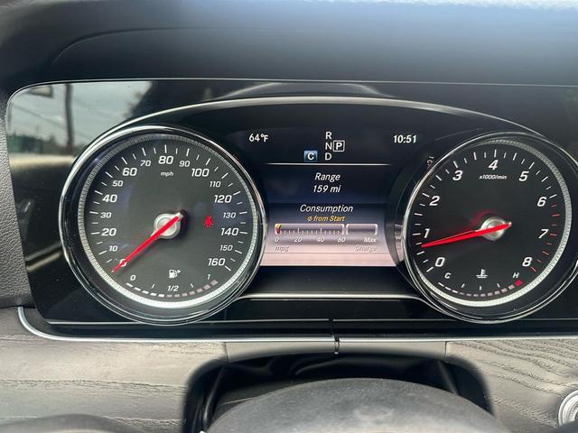 Photo of 2018 designo Cardinal Red Metallic Mercedes-Benz E-Class