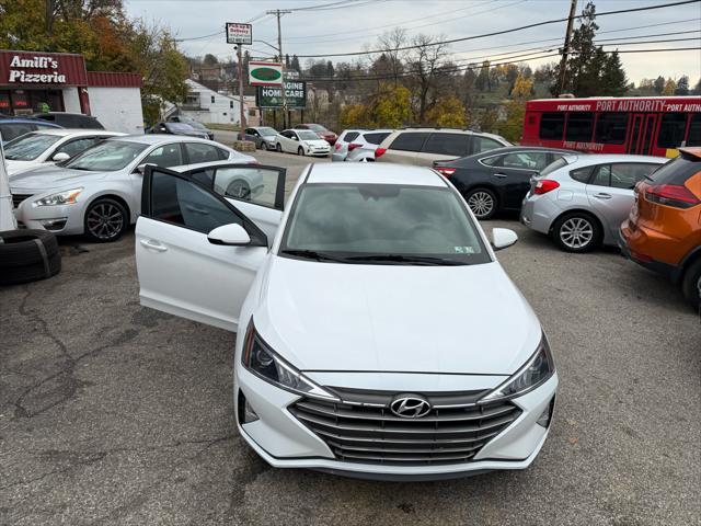 2019 Hyundai Elantra