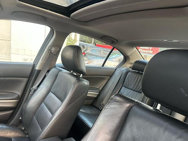 Photo of 2010 Polished Metal Metallic Honda Accord