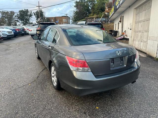 Photo of 2010 Polished Metal Metallic Honda Accord