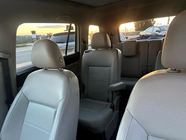 Photo of 2021 White Volkswagen Atlas