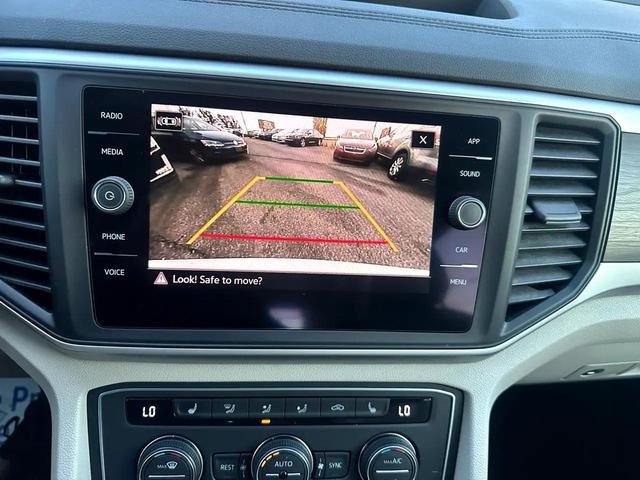 Photo of 2021 White Volkswagen Atlas