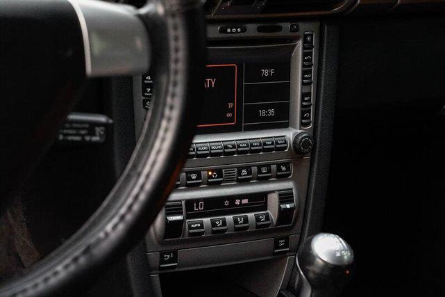 Photo of 2008 Arctic Silver Metallic Porsche 911