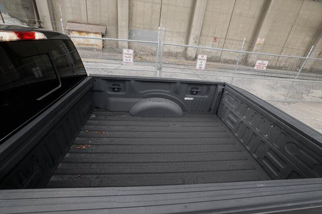 Photo of 2016 Magnetic Metallic Ford F-150