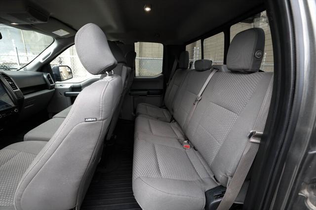 Photo of 2016 Magnetic Metallic Ford F-150
