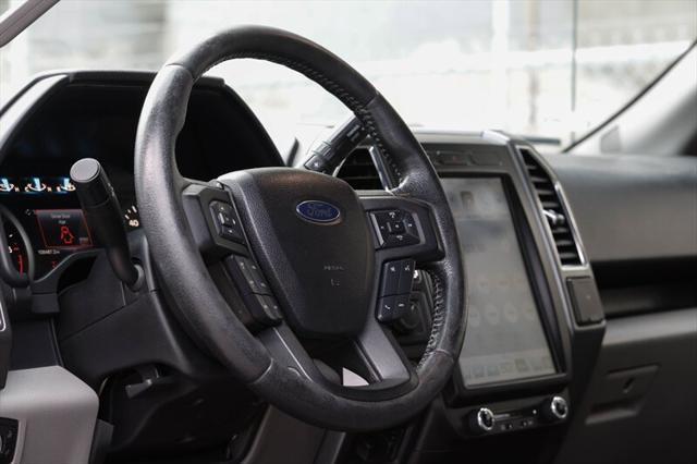 Photo of 2016 Magnetic Metallic Ford F-150