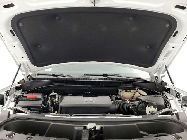 Photo of 2023 White GMC Yukon