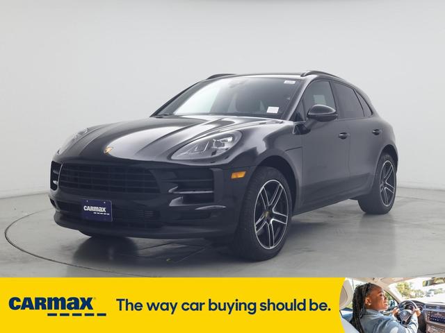Photo of 2021 Black Porsche Macan