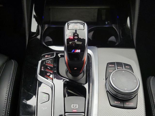 Photo of 2020 Black BMW X4