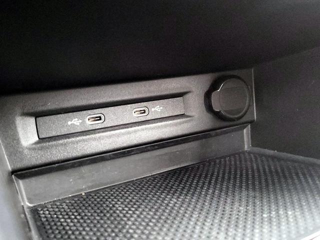 Photo of 2024 Gray Volkswagen Taos