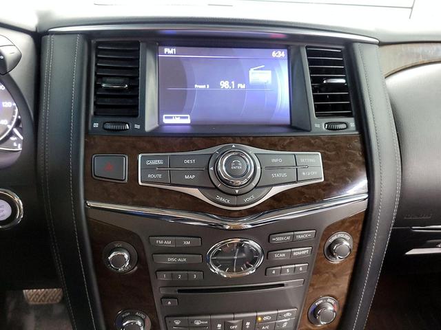Photo of 2017 Gray INFINITI QX80