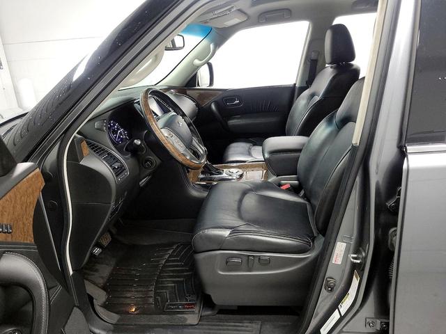Photo of 2017 Gray INFINITI QX80