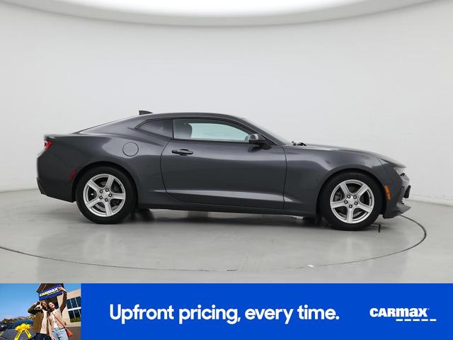 Photo of 2016 Gray Chevrolet Camaro