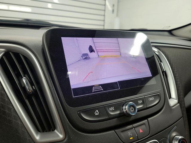 Photo of 2023 Silver Chevrolet Malibu