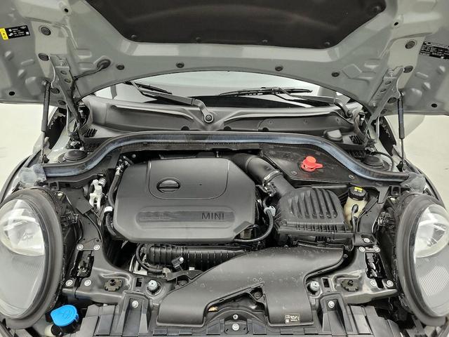 Photo of 2020 Gray MINI Hardtop