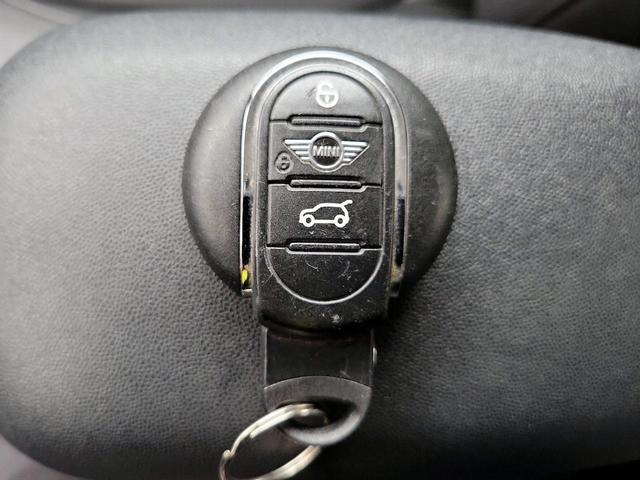 Photo of 2020 Gray MINI Hardtop