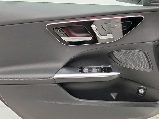 Photo of 2023 White Mercedes-Benz C-Class