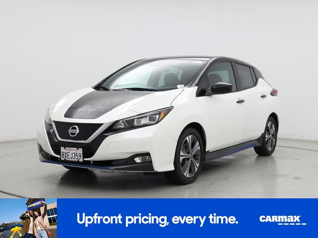 Photo of 2019 White Nissan Leaf