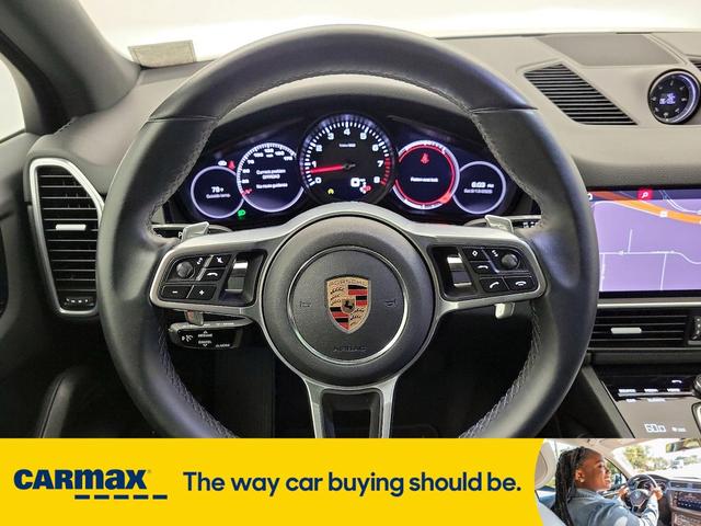 Photo of 2019 White Porsche Cayenne