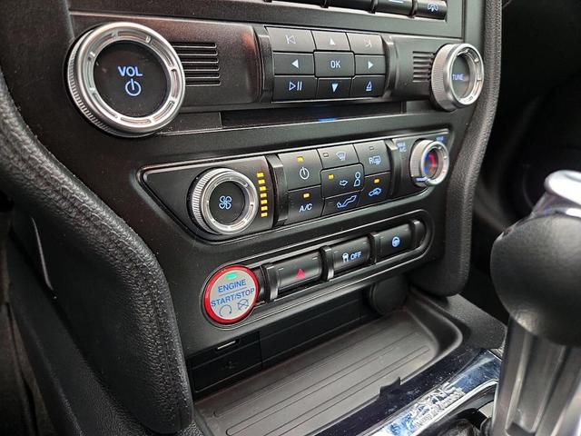 Photo of 2015 Black Ford Mustang
