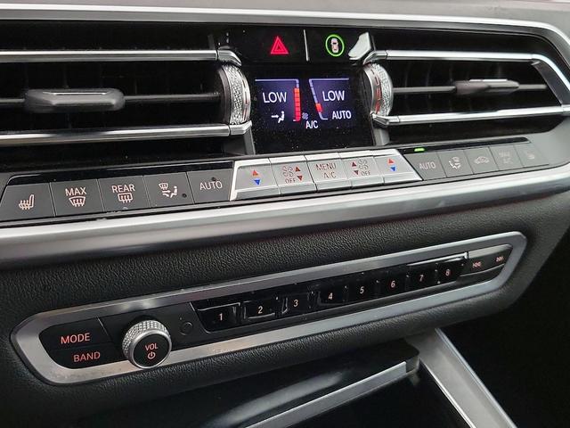 Photo of 2022 Black BMW X5