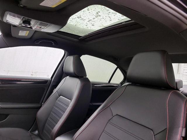 Photo of 2017 Black Volkswagen Jetta