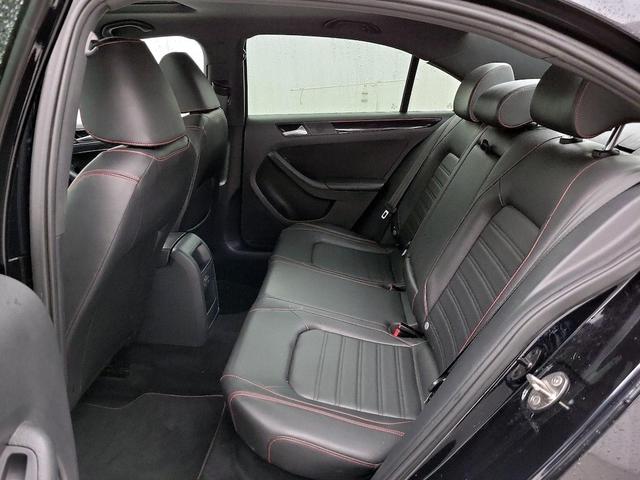 Photo of 2017 Black Volkswagen Jetta