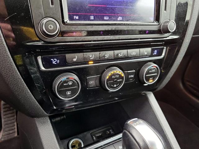 Photo of 2017 Black Volkswagen Jetta