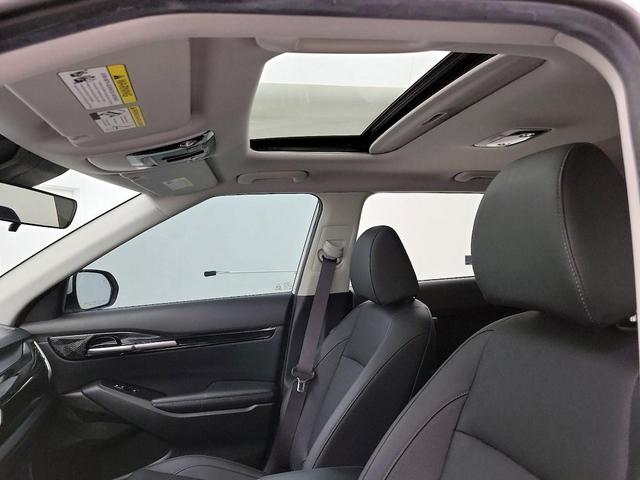 Photo of 2021 Pearl Kia Seltos