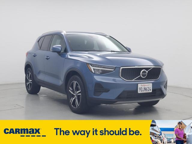 2023 Volvo XC40