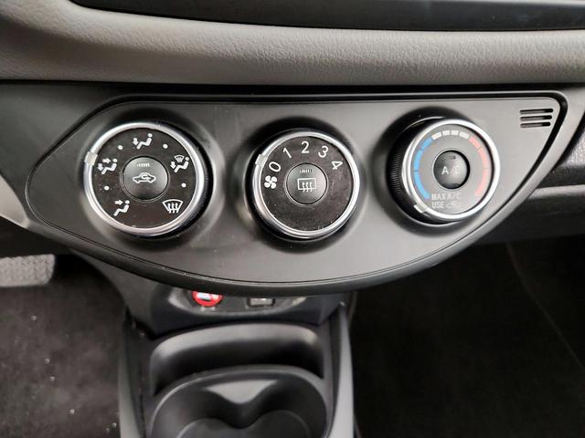 Photo of 2017 Gray Toyota Yaris