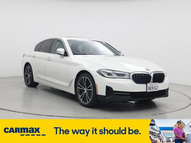 2021 BMW 530