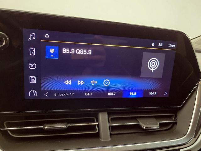 Photo of 2024 Gold Chevrolet Trax