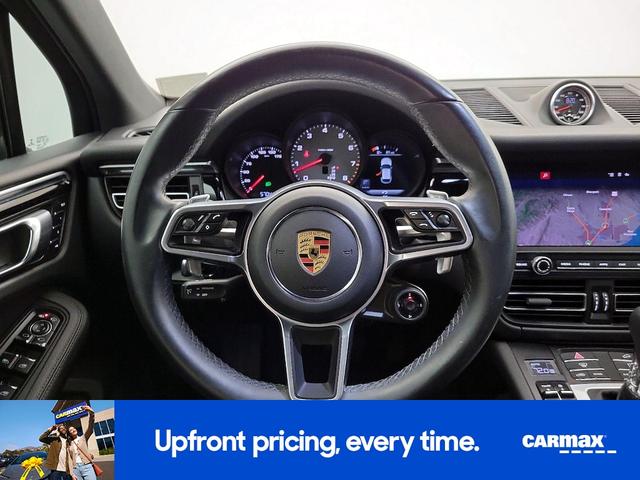 Photo of 2021 Black Porsche Macan
