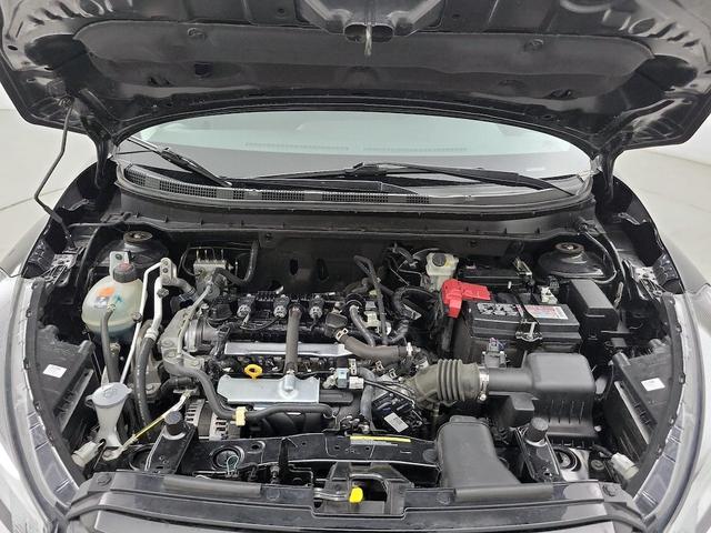Photo of 2021 Black Nissan Kicks