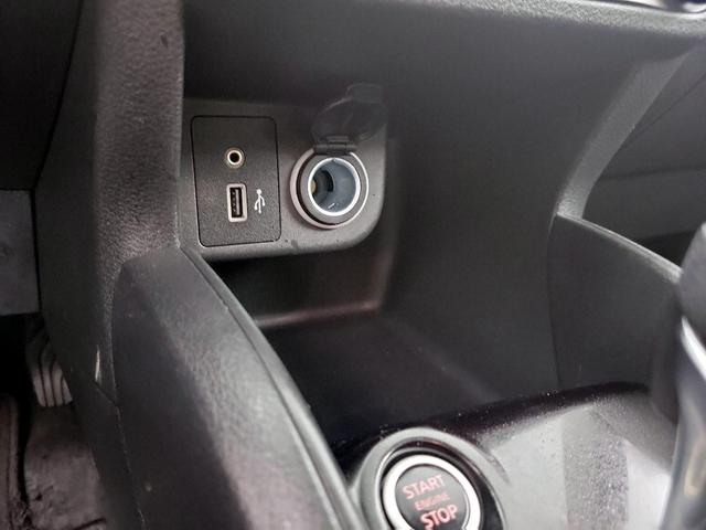 Photo of 2021 Black Nissan Kicks