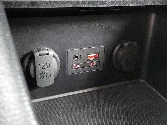 Photo of 2017 Silver Kia Forte5